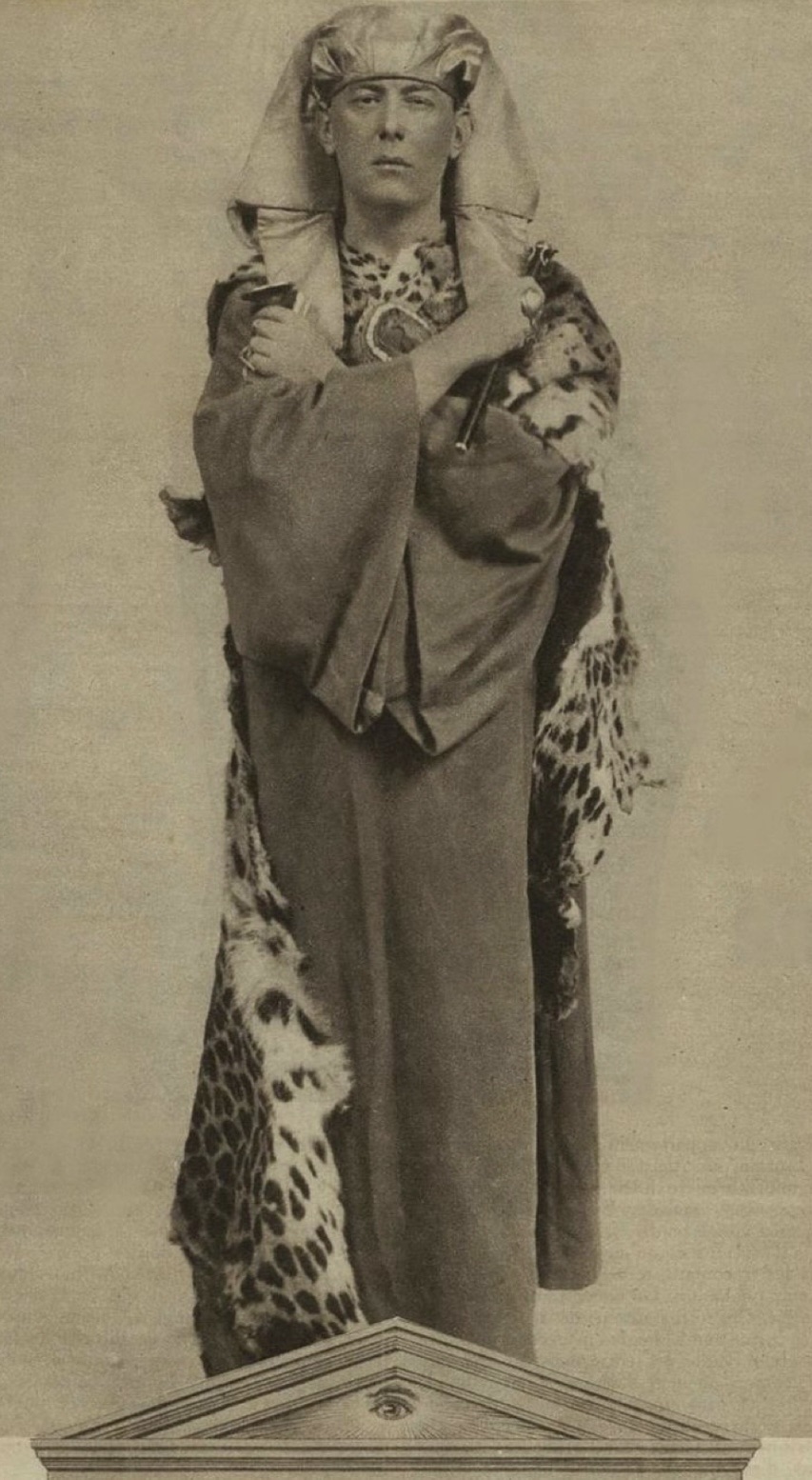 Hex file #1-A Literary Exorcism of Aleister&nbsp;Crowley